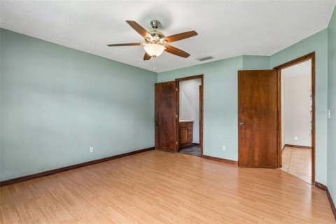 Villa ou maison à vendre à Orlando, Floride: 3 chambres, 141.95 m2 № 2349667 - photo 25