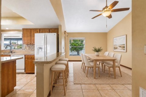 Villa ou maison à vendre à Orlando, Floride: 3 chambres, 141.95 m2 № 2349667 - photo 7