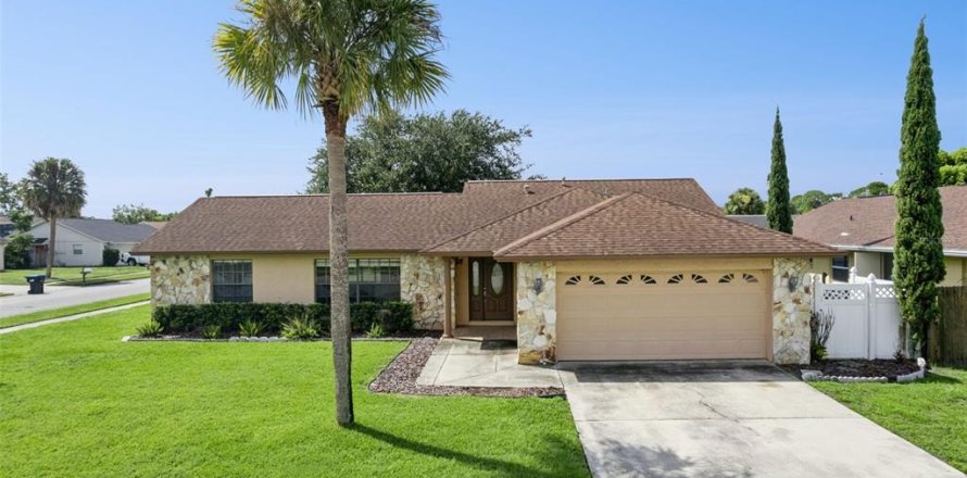 Villa ou maison à Orlando, Floride 3 chambres, 141.95 m2 № 2349667