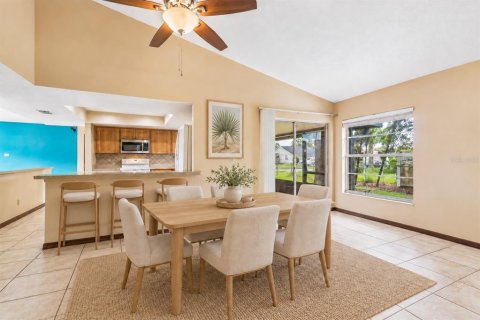 Villa ou maison à vendre à Orlando, Floride: 3 chambres, 141.95 m2 № 2349667 - photo 9