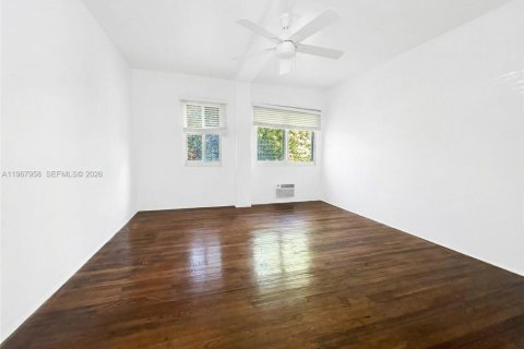 Снять в аренду квартиру в Майами-Бич, Флорида 1 спальня, 72.46м2, № 2029202 - фото 16