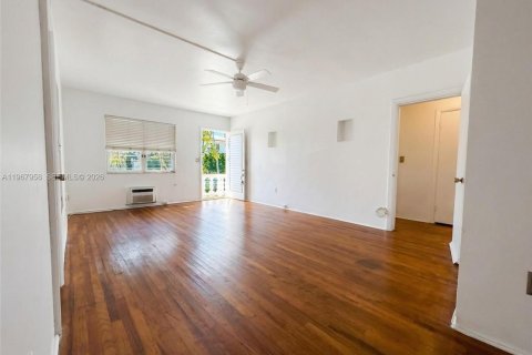 Снять в аренду квартиру в Майами-Бич, Флорида 1 спальня, 72.46м2, № 2029202 - фото 6