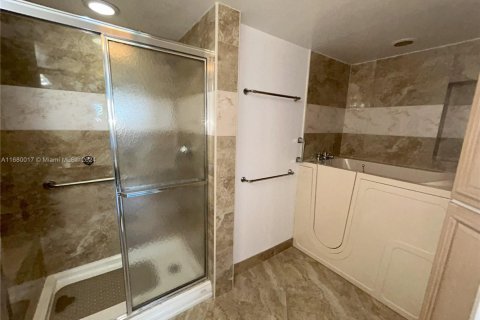 Condominio en venta en Sunrise, Florida, 3 dormitorios, 147.71 m2 № 1409377 - foto 10