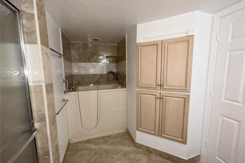 Condominio en venta en Sunrise, Florida, 3 dormitorios, 147.71 m2 № 1409377 - foto 9