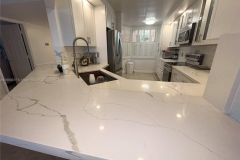 Condominio en venta en Sunrise, Florida, 3 dormitorios, 147.71 m2 № 1409377 - foto 14