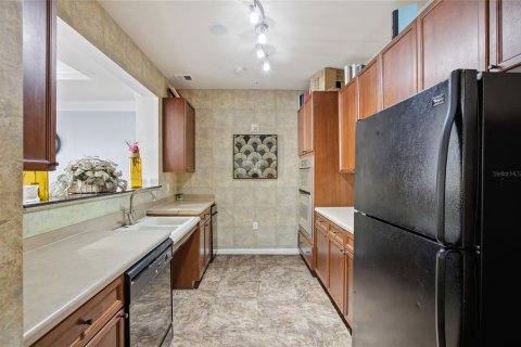 Condominio en venta en Tampa, Florida, 2 dormitorios, 92.53 m2 № 2100561 - foto 28