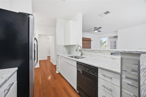 Condominio en venta en Tampa, Florida, 2 dormitorios, 92.53 m2 № 2100561 - foto 11
