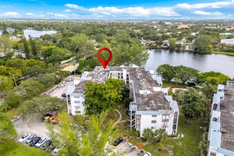 Copropriété à vendre à Lauderhill, Floride: 2 chambres, 111.48 m2 № 2089300 - photo 22