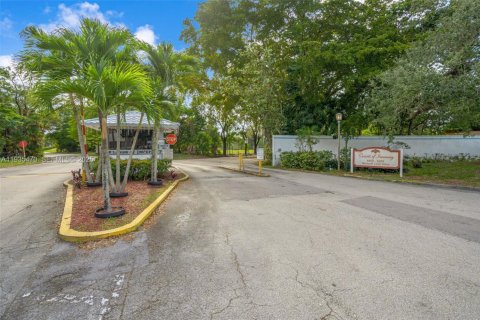Copropriété à vendre à Lauderhill, Floride: 2 chambres, 111.48 m2 № 2089300 - photo 21
