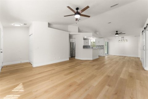 Villa ou maison à vendre à Morriston, Floride: 4 chambres, 202.34 m2 № 2438384 - photo 8