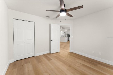 Villa ou maison à vendre à Morriston, Floride: 4 chambres, 202.34 m2 № 2438384 - photo 29