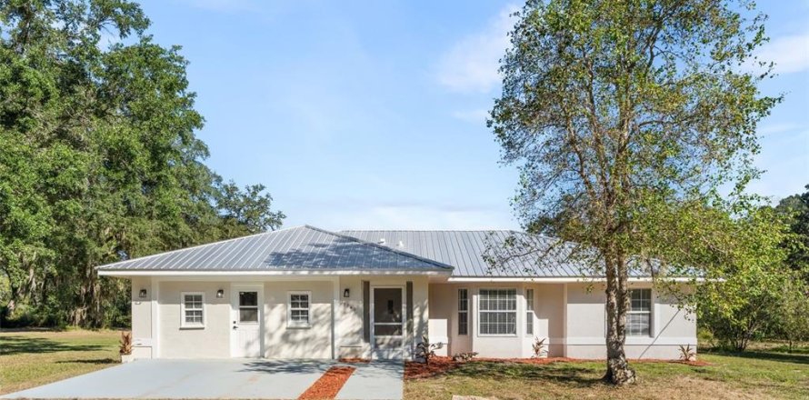 Villa ou maison à Morriston, Floride 4 chambres, 202.34 m2 № 2438384