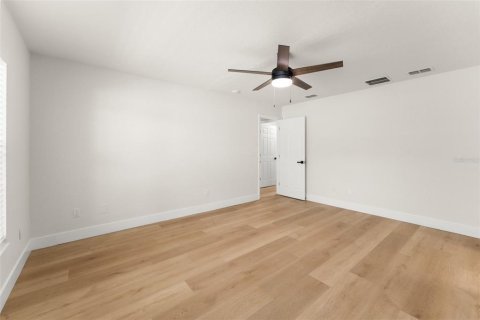 Villa ou maison à vendre à Morriston, Floride: 4 chambres, 202.34 m2 № 2438384 - photo 20