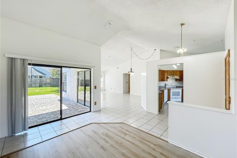 House in Orlando, Florida 3 bedrooms, 150.78 sq.m. № 1856091 - photo 24