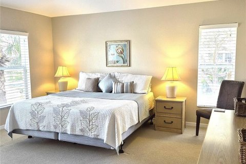 Condo in Port Charlotte, Florida, 2 bedrooms № 2221642 - photo 20