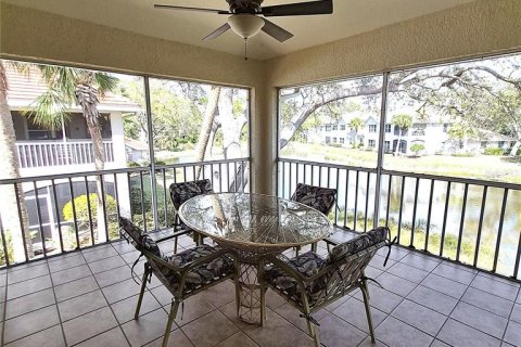 Condo in Port Charlotte, Florida, 2 bedrooms № 2221642 - photo 25