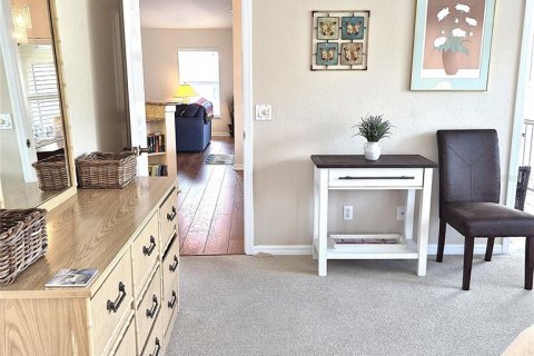 Condo in Port Charlotte, Florida, 2 bedrooms № 2221642 - photo 23
