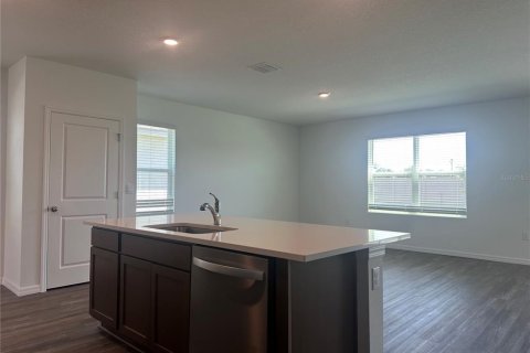 Casa en alquiler en Land O' Lakes, Florida, 4 dormitorios, 214.14 m2 № 1724966 - foto 7
