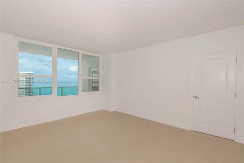 Copropriété à louer à Hollywood, Floride: 1 chambre, 79.9 m2 № 1860983 - photo 20