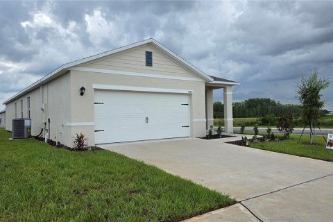 Villa ou maison à louer à Davenport, Floride: 4 chambres, 154.68 m2 № 2156451 - photo 3
