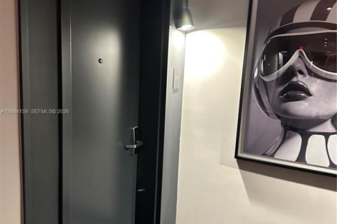 Copropriété à louer à Miami, Floride: 2 chambres, 77.57 m2 № 2170490 - photo 7
