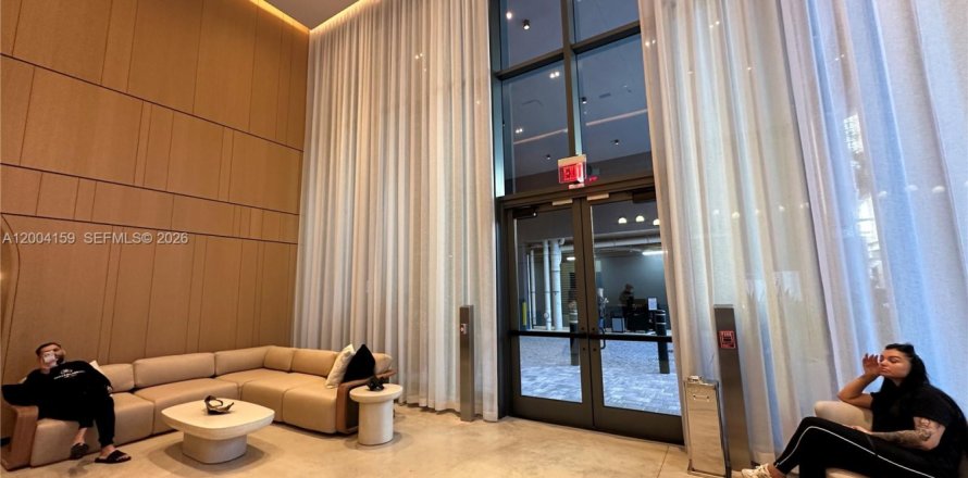 Condo à Miami, Floride, 2 chambres  № 2170490