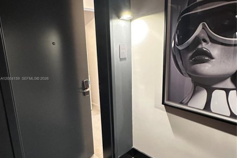 Copropriété à louer à Miami, Floride: 2 chambres, 77.57 m2 № 2170490 - photo 8