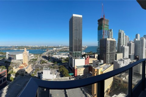 Copropriété à louer à Miami, Floride: 2 chambres, 77.57 m2 № 2170490 - photo 9
