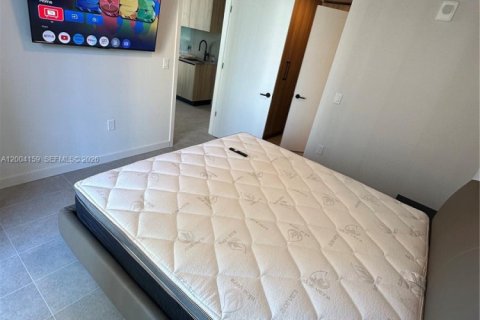 Copropriété à louer à Miami, Floride: 2 chambres, 77.57 m2 № 2170490 - photo 17