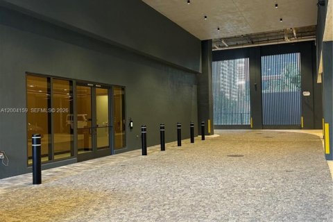 Copropriété à louer à Miami, Floride: 2 chambres, 77.57 m2 № 2170490 - photo 3