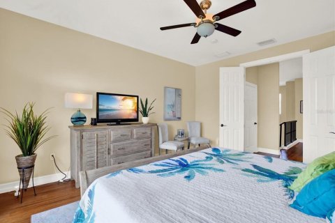 Townhouse in Palmetto, Florida 4 bedrooms, 264.59 sq.m. № 2217130 - photo 11