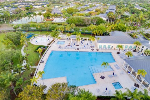 Купить виллу или дом в Хомстед, Флорида 5 спален, 201.6м2, № 1991643 - фото 4