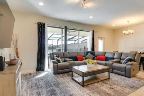 Townhouse in Kissimmee, Florida 4 bedrooms, 195.28 sq.m. № 1791287 - photo 12