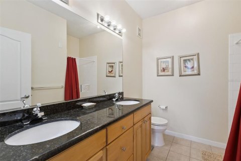 Купить кондоминиум в Киссимми, Флорида 4 комнаты, 130.25м2, № 2227737 - фото 16