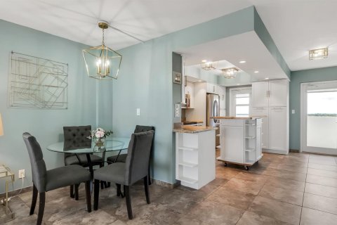 Copropriété à louer à Fort Lauderdale, Floride: 2 chambres, 132.39 m2 № 2325637 - photo 12