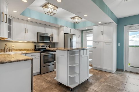 Copropriété à louer à Fort Lauderdale, Floride: 2 chambres, 132.39 m2 № 2325637 - photo 13