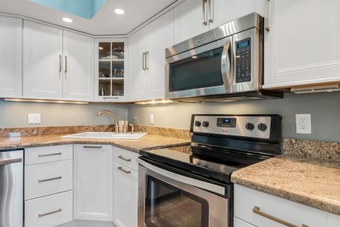 Copropriété à louer à Fort Lauderdale, Floride: 2 chambres, 132.39 m2 № 2325637 - photo 15