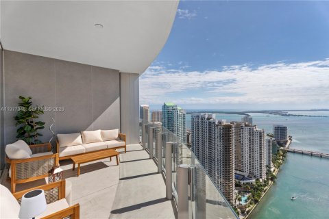 Copropriété à vendre à Miami, Floride: 3 chambres, 197.51 m2 № 2042069 - photo 2