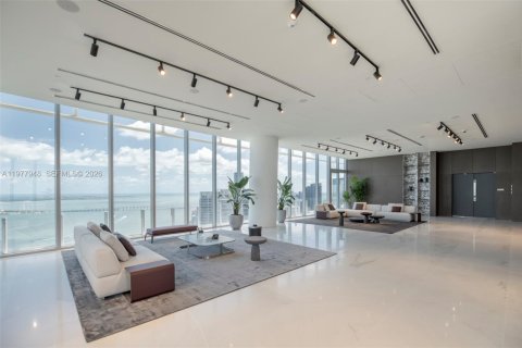Copropriété à vendre à Miami, Floride: 3 chambres, 197.51 m2 № 2042069 - photo 25