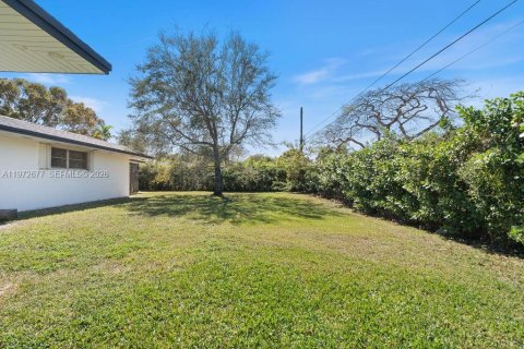 Villa ou maison à vendre à Palmetto Bay, Floride: 6 chambres, 385.27 m2 № 2038285 - photo 27
