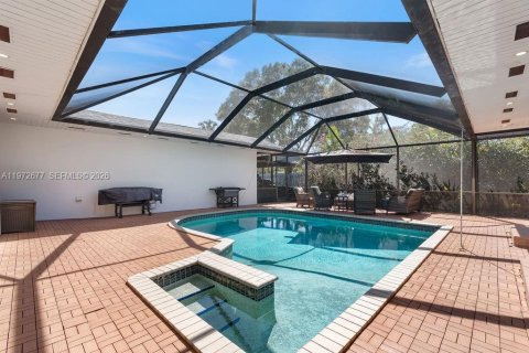 Villa ou maison à vendre à Palmetto Bay, Floride: 6 chambres, 385.27 m2 № 2038285 - photo 24