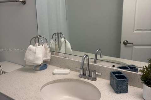 Appartement à louer à Hollywood, Floride: 1 chambre, 65.03 m2 № 2045673 - photo 5