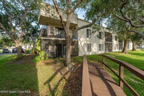 Condo in Cape Canaveral, Florida, 2 bedrooms  № 1772013 - photo 27
