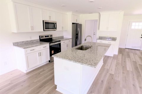 Casa en venta en Fort Meade, Florida, 3 dormitorios, 143.53 m2 № 1904509 - foto 4