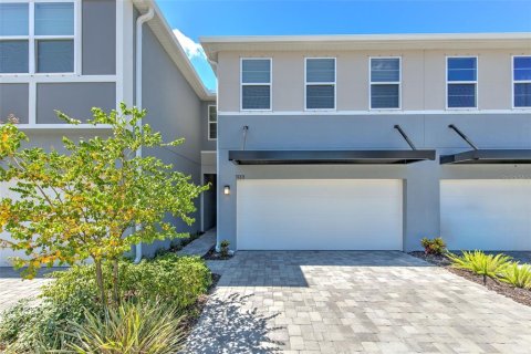 Touwnhouse à Brandon, Floride 3 chambres, 212.1 m2 № 2157814