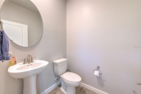 Adosado en venta en Brandon, Florida, 3 dormitorios, 212.1 m2 № 2157814 - foto 18