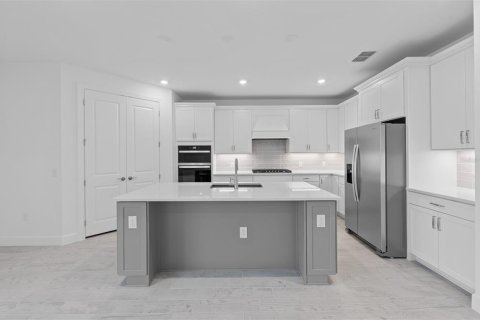 House in Bradenton, Florida 3 bedrooms, 258.08 sq.m. № 2152375 - photo 16