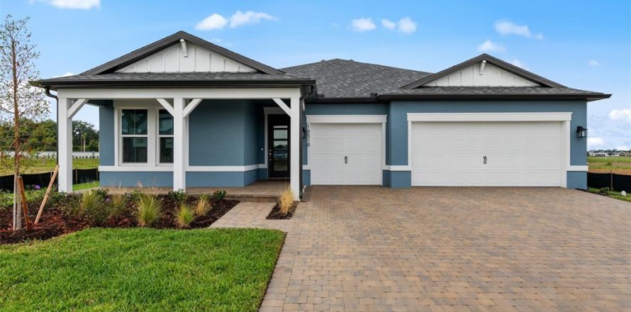 House in Bradenton, Florida 3 bedrooms, 258.08 sq.m. № 2152375