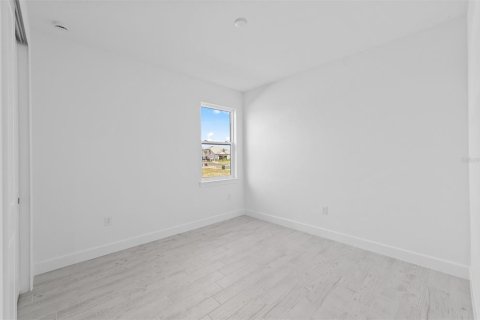 House in Bradenton, Florida 3 bedrooms, 258.08 sq.m. № 2152375 - photo 28