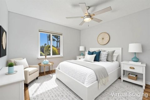 Townhouse in Indian Rocks Beach, Florida 2 bedrooms, 111.48 sq.m. № 2098405 - photo 21